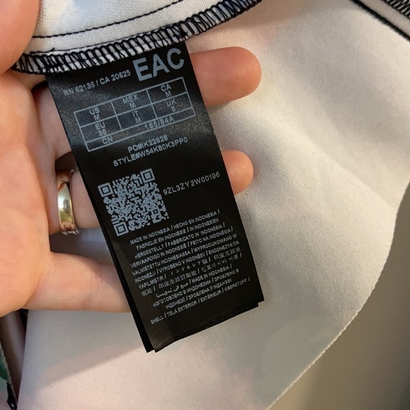 Guess Floral Fit and Flare Dress - Picture 6 of 9